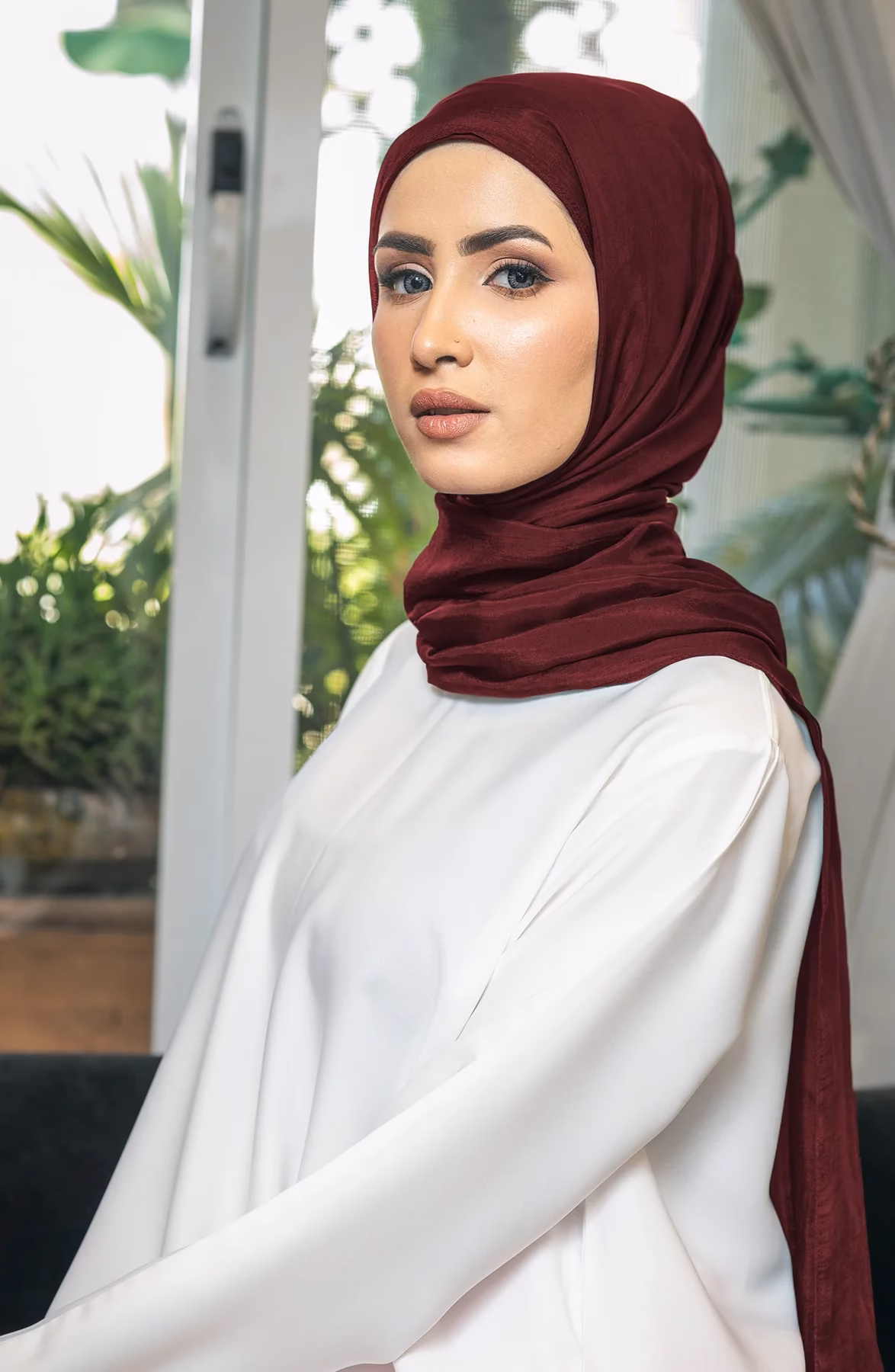 Maroon Silk Hijab – Rich and Elegant Headscarf for Women Rich maroon silk hijab with a smooth, soft finish, ideal for everyday and special events.