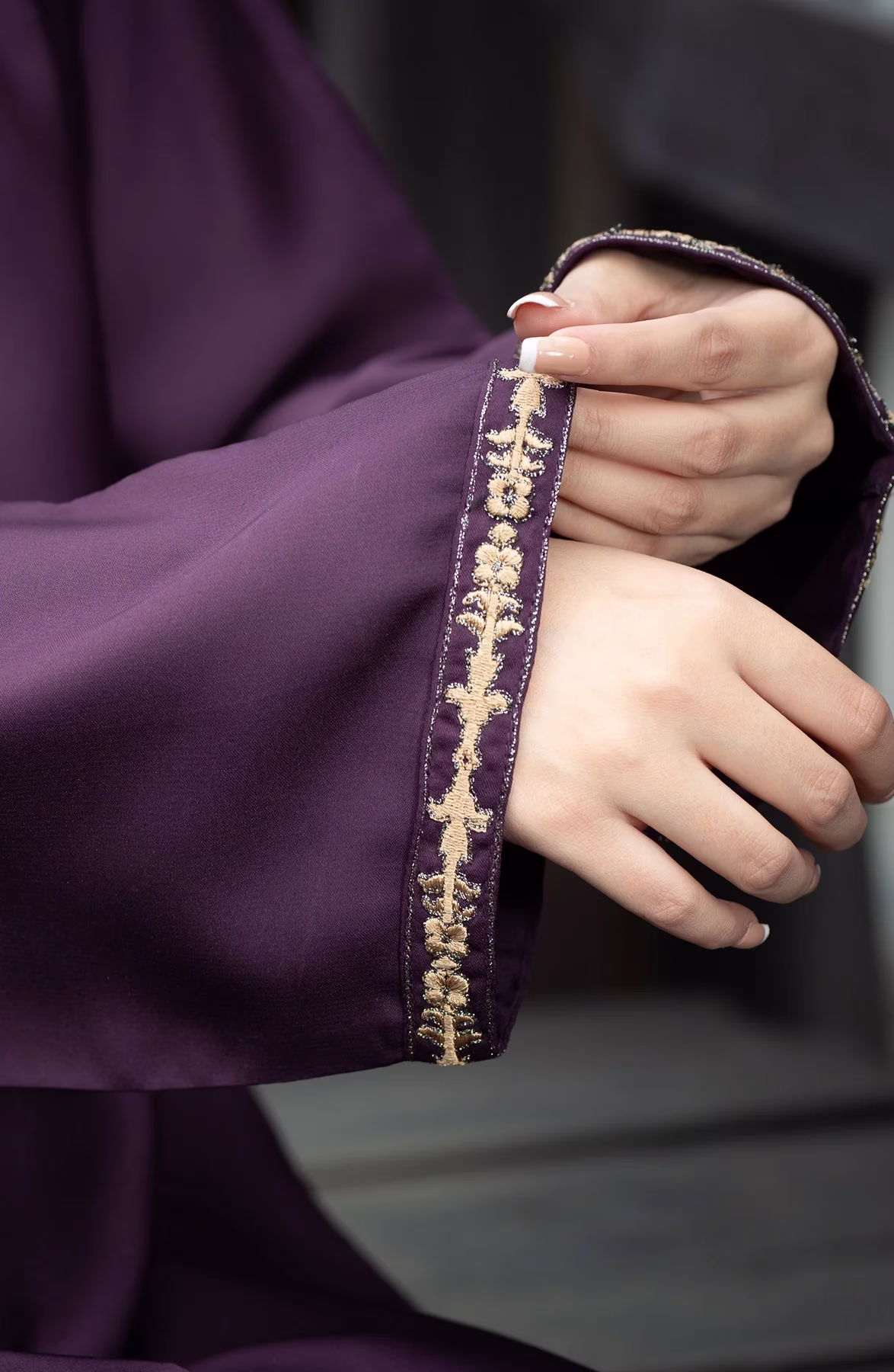 raisin-purple-abaya-for-women_1800x1800