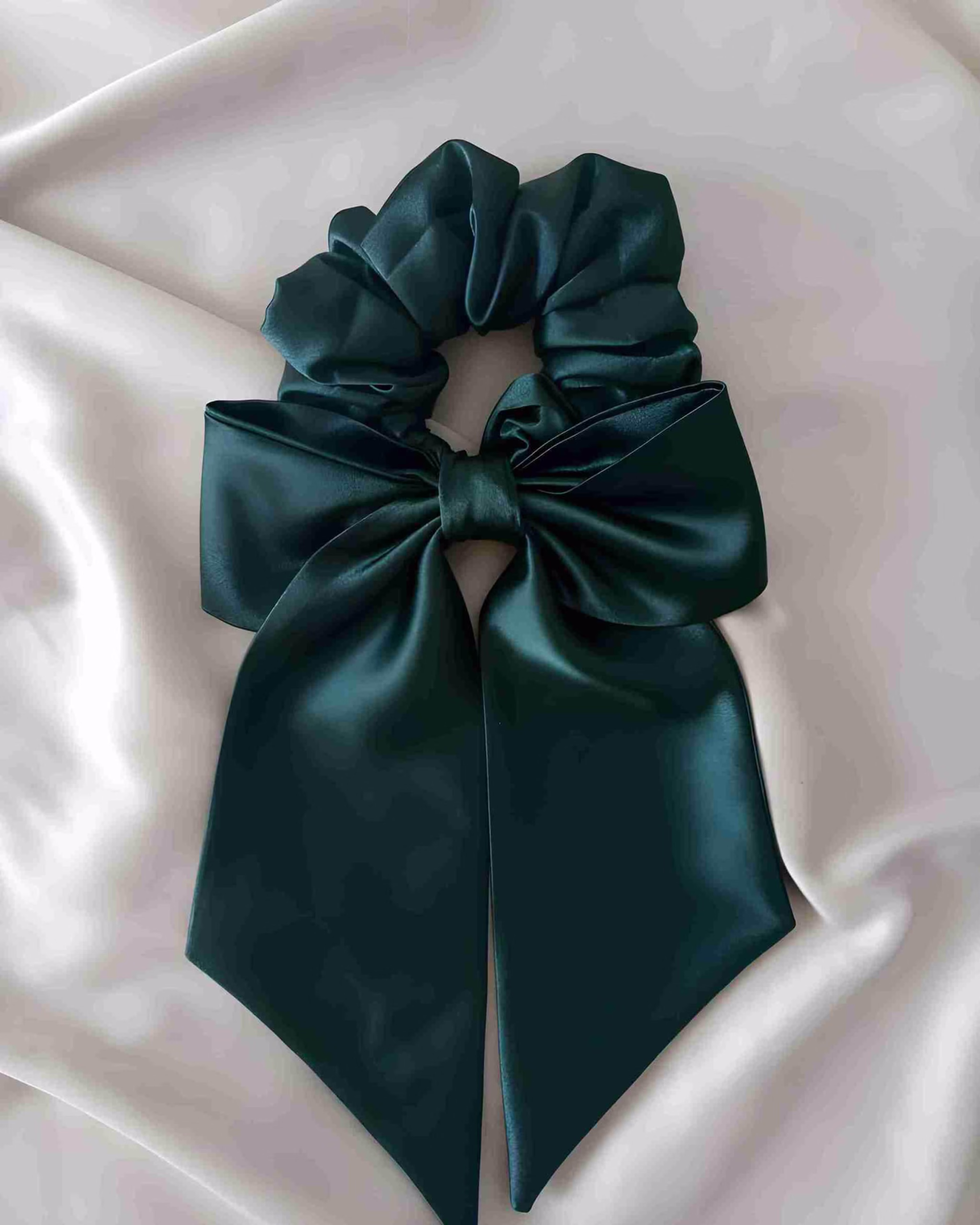 No-Slip Scrunchies for Thick Hair – Soft & Stretchable Soft and durable scrunchies for thick hair, providing a strong hold without slipping.