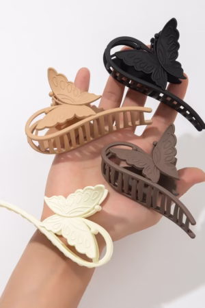 Trendy hair clip for women in stylish design