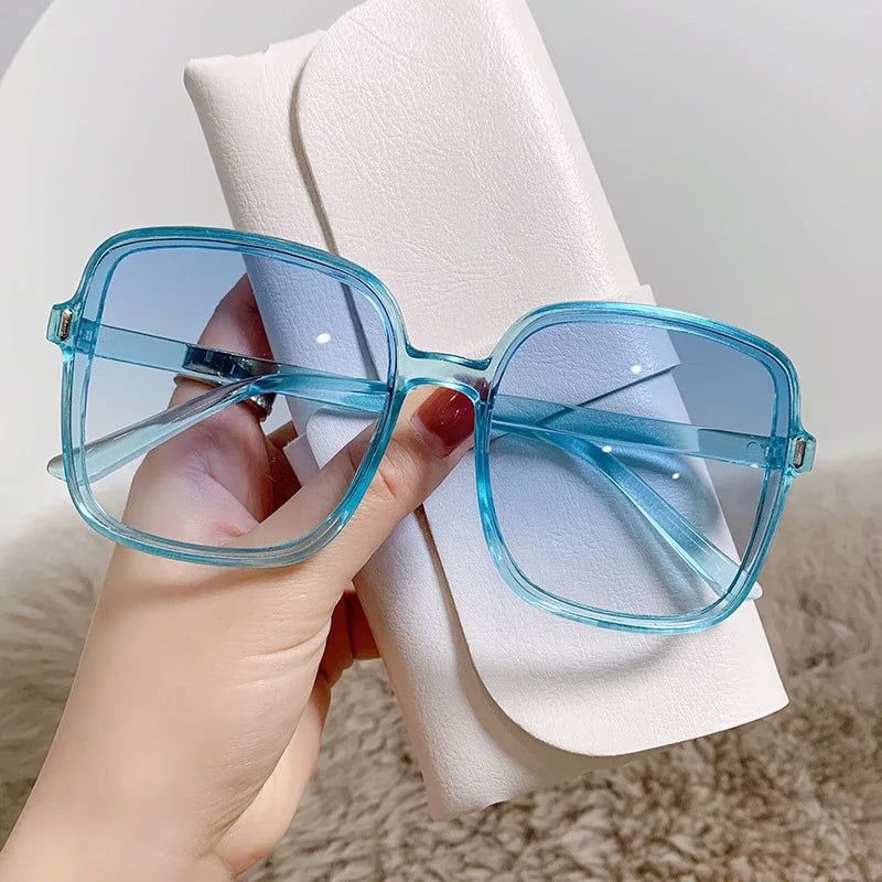 Blue Light Sunglasses – UV & Screen Protection Glasses Stylish blue light sunglasses with UV protection for reducing digital eye strain