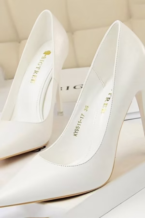 Comfortable high heels for women – chic and all-day wear