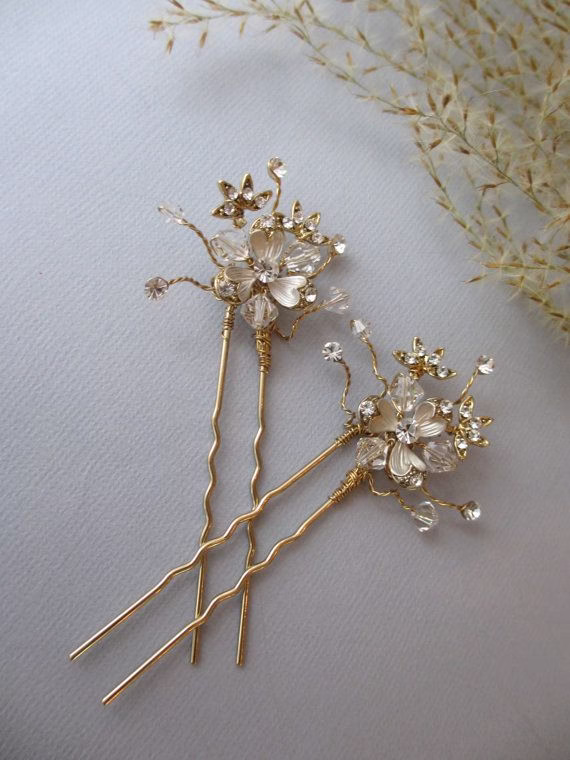 Elegant Hair Clip for Women – Stylish & Durable Elegant hair clip for women in classic design