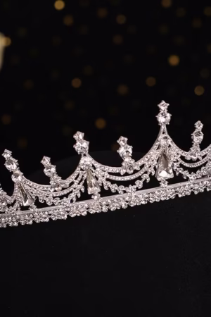 Crystal and pearl tiara for brides – elegant crown for weddings, proms, and parties